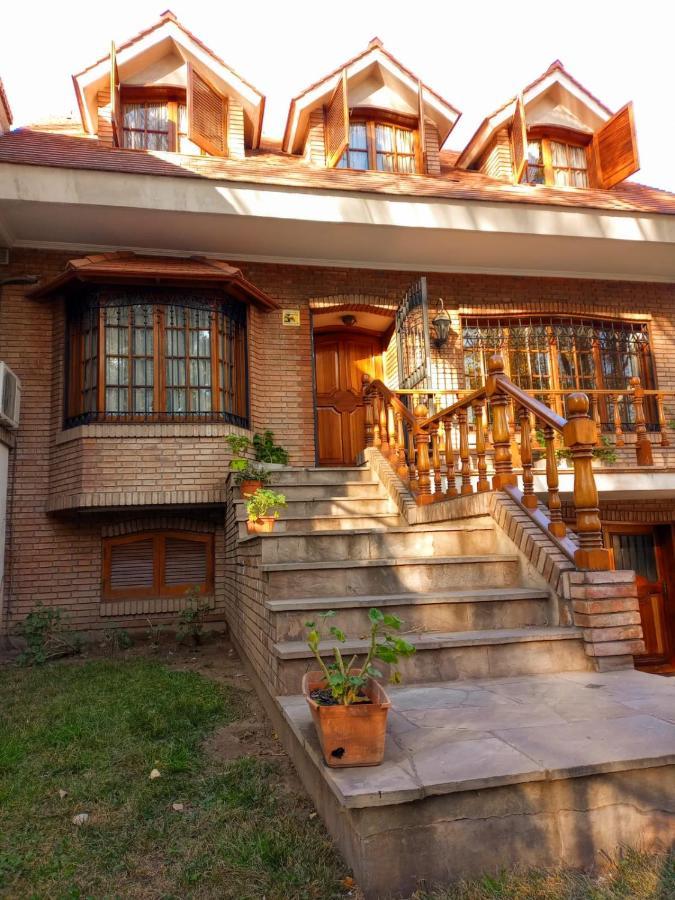 Casa Bravo Bed & Breakfast Mendoza Exterior foto