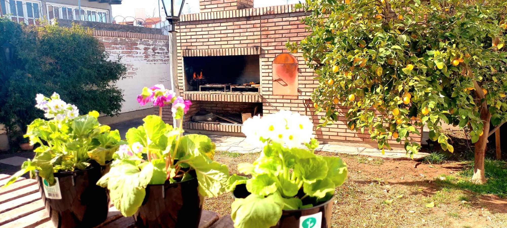 Casa Bravo Bed & Breakfast Mendoza Exterior foto